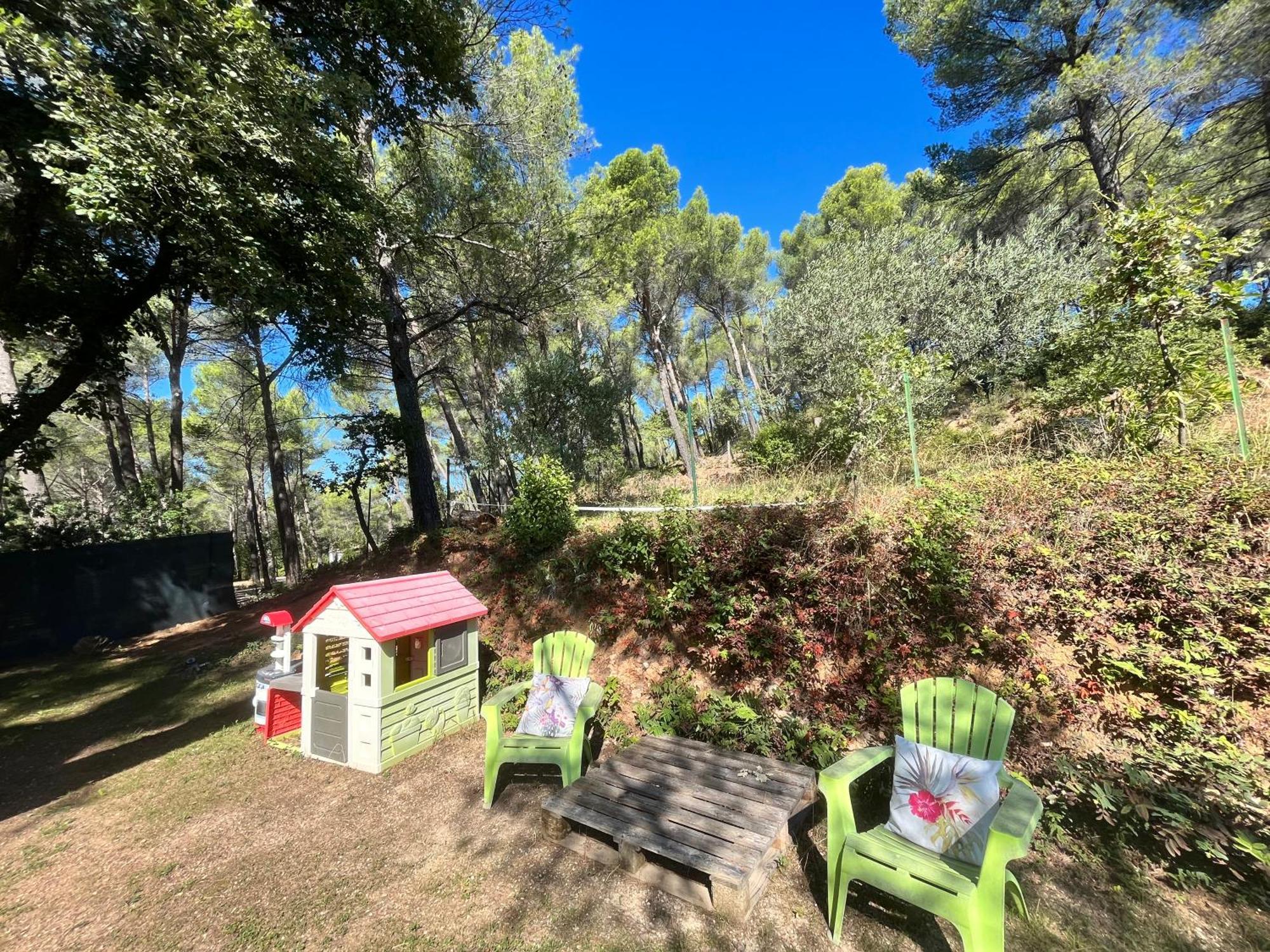 Maison Provencale Au Calme De La Campagne Avec Jacuzzi Aix-en-Provence Esterno foto