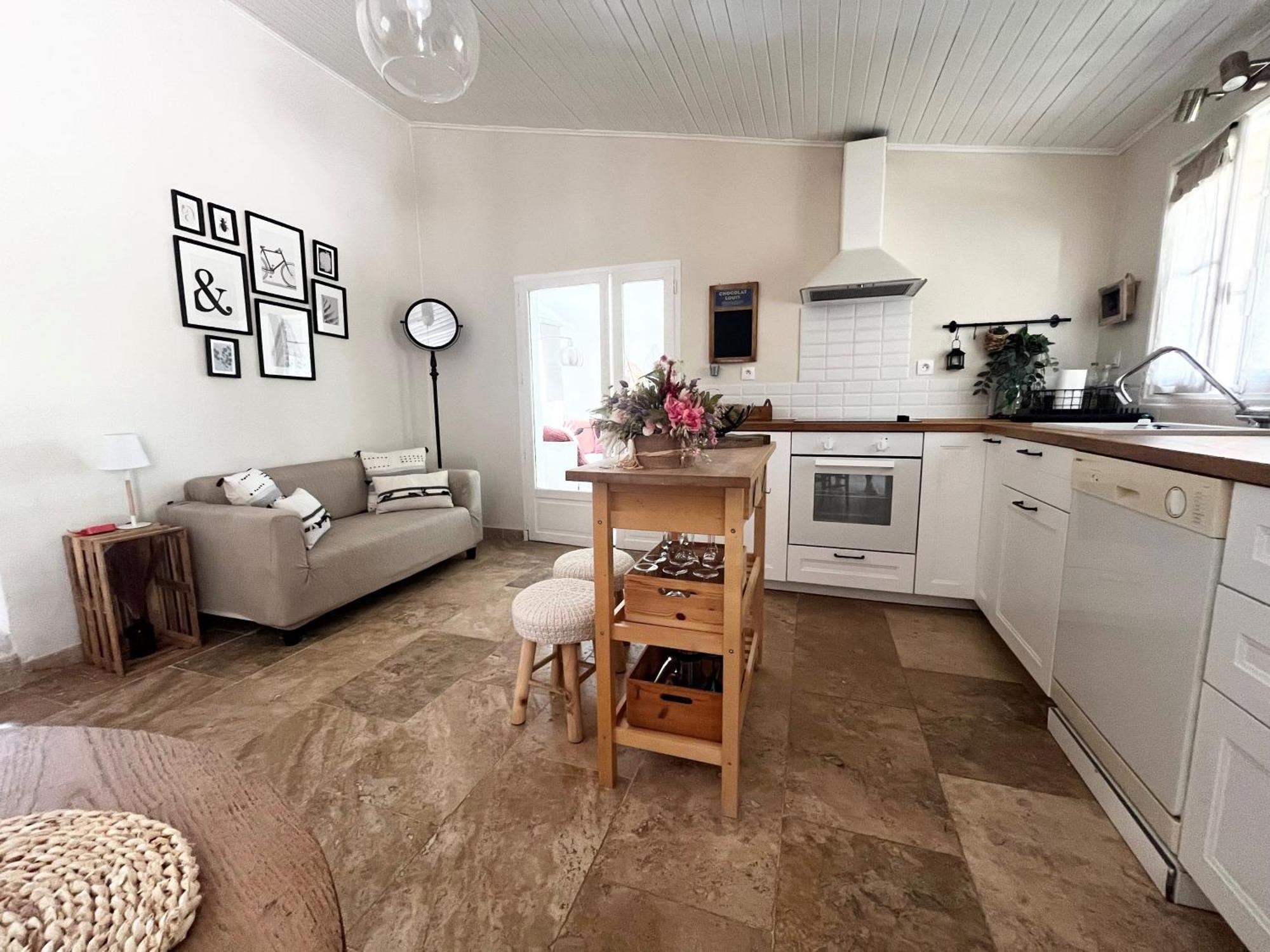 Maison Provencale Au Calme De La Campagne Avec Jacuzzi Aix-en-Provence Esterno foto