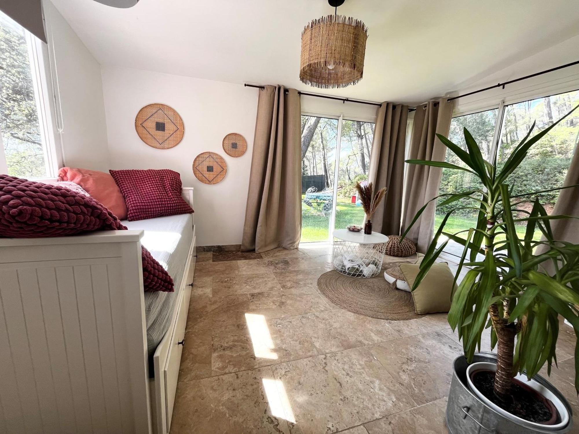 Maison Provencale Au Calme De La Campagne Avec Jacuzzi Aix-en-Provence Esterno foto